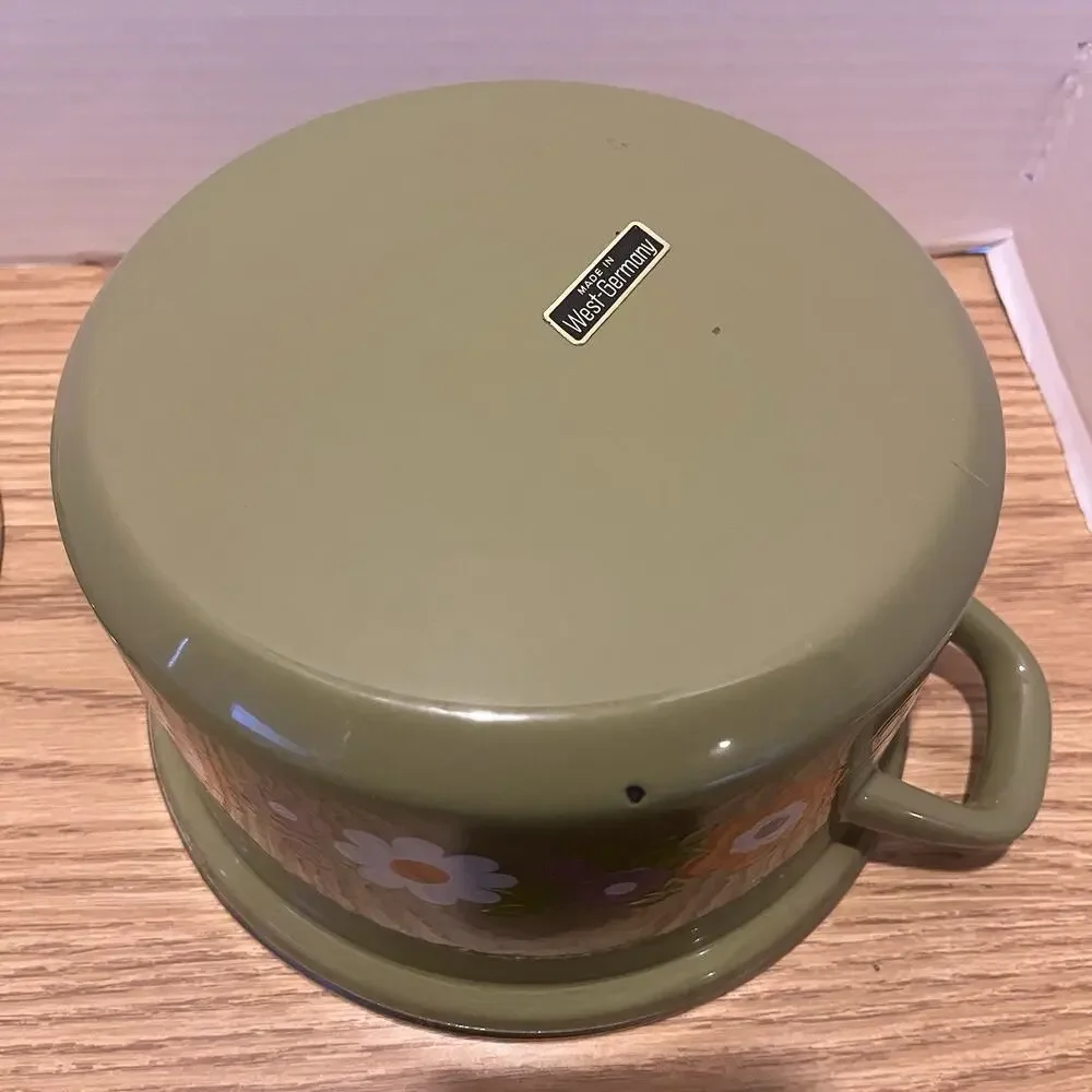 Vintage West German Mid Century 70s RARE Avocado Flower Power Cooking Stock Pot